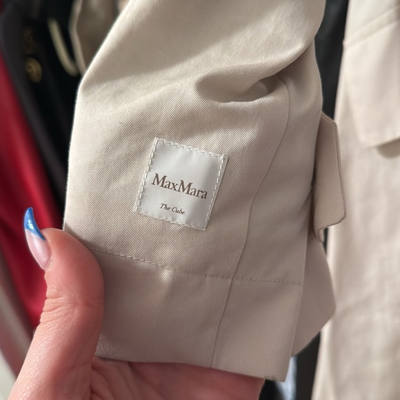 Max Mara Double-Breasted Trench Coat - Cream - Picture 7 of 8
